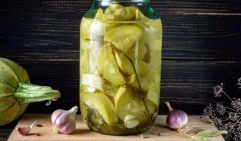 Заготовки з кабачків на зиму