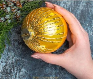 Новорічні ялинкові прикраси ручної роботи