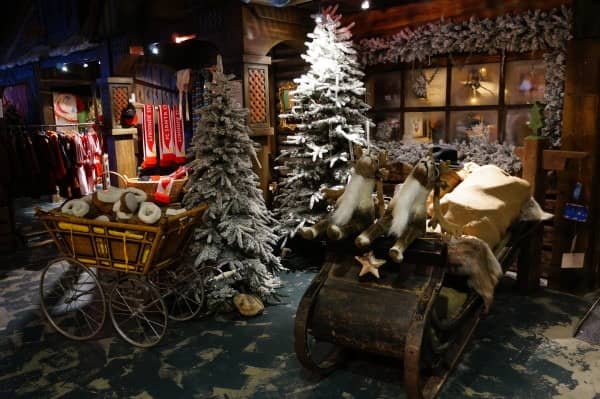 Село Санта Клауса у Фінляндії