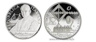 Італія, 10 євро, 2009 р. на згадку про Нобелівську премію миру за відкриття у фізиці.